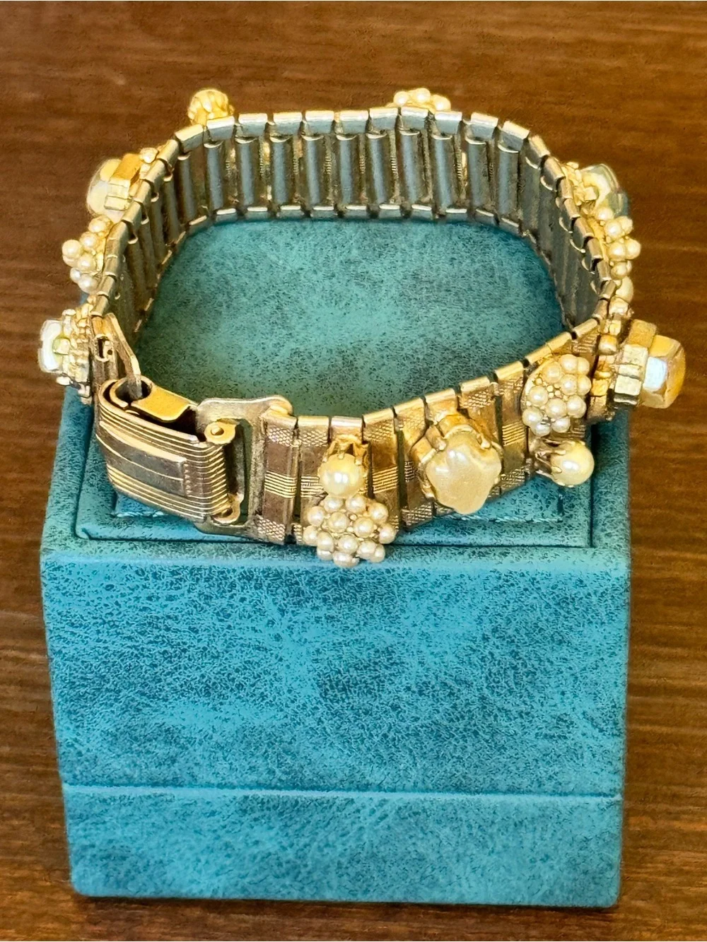 VTG 1950s Victorian Revival Gold Tone Faux Pearl Rhinestone Panel Bracelet 7”